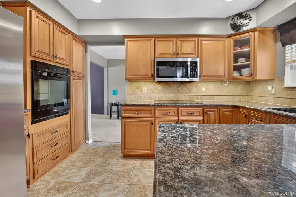 14838 Williams Court Gibraltar City MI 48173