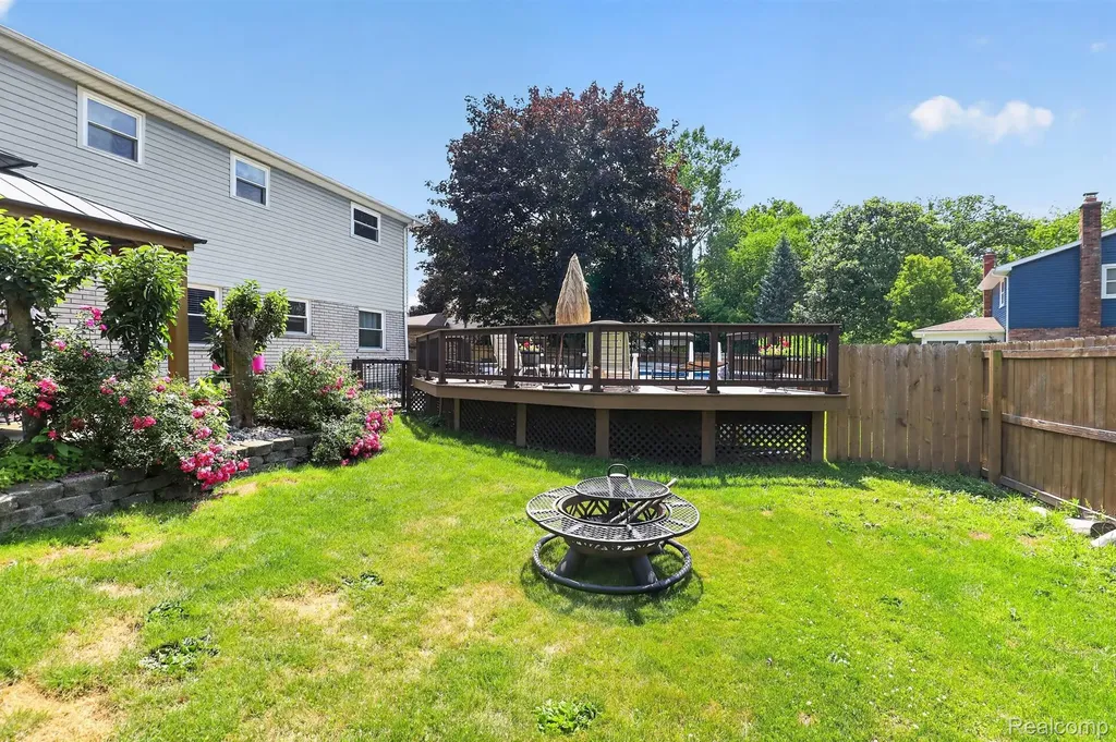 14838 Williams Court Gibraltar City MI 48173