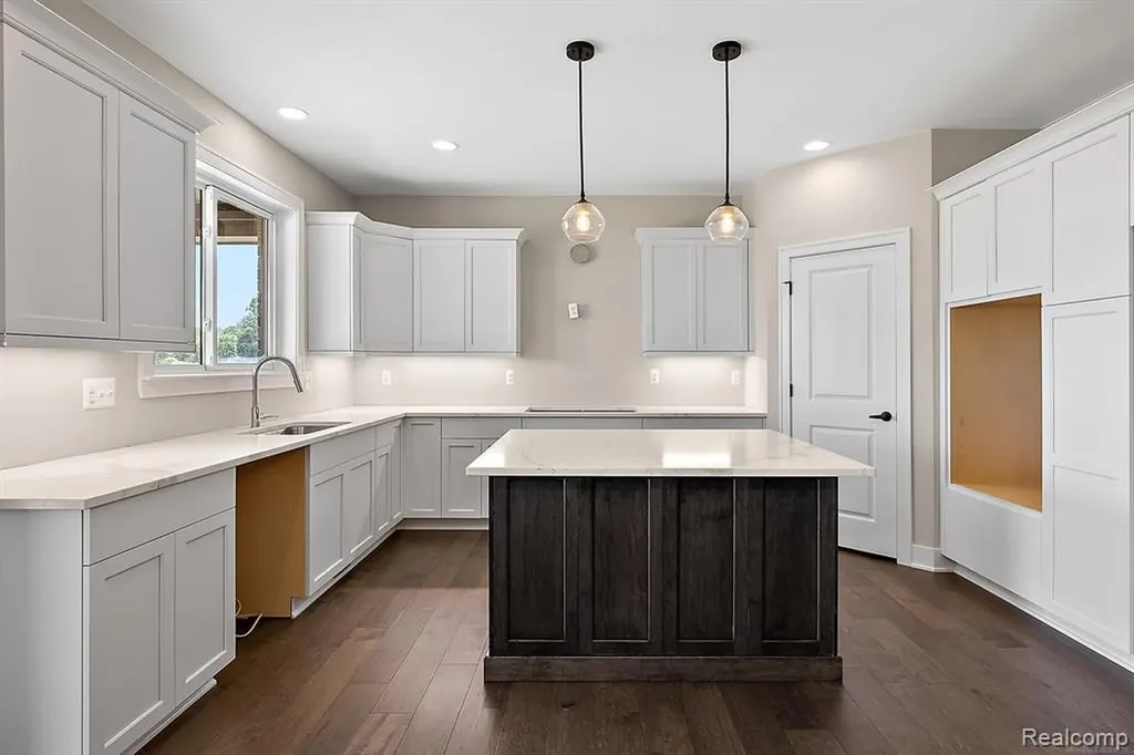 27705 Hagen Road Chesterfield Township MI 48051