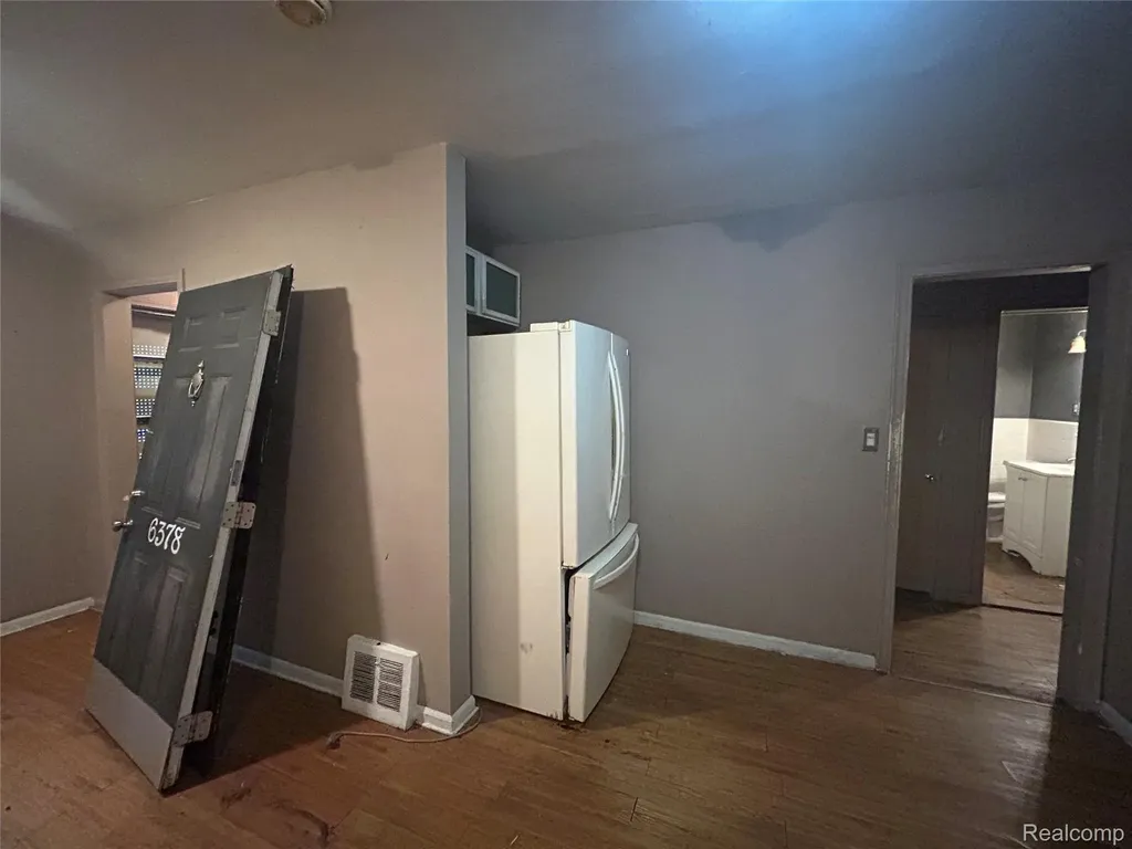 6378 Brace Street Detroit City MI 48228