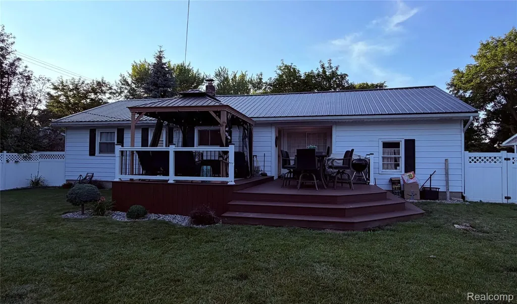 6760 Pine Street Cass City Village MI 48726