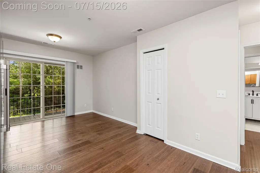 609 Village Lane Milford Village MI 48381