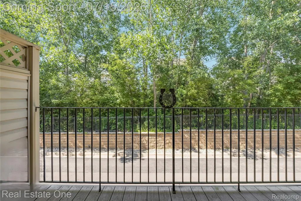 609 Village Lane Milford Village MI 48381