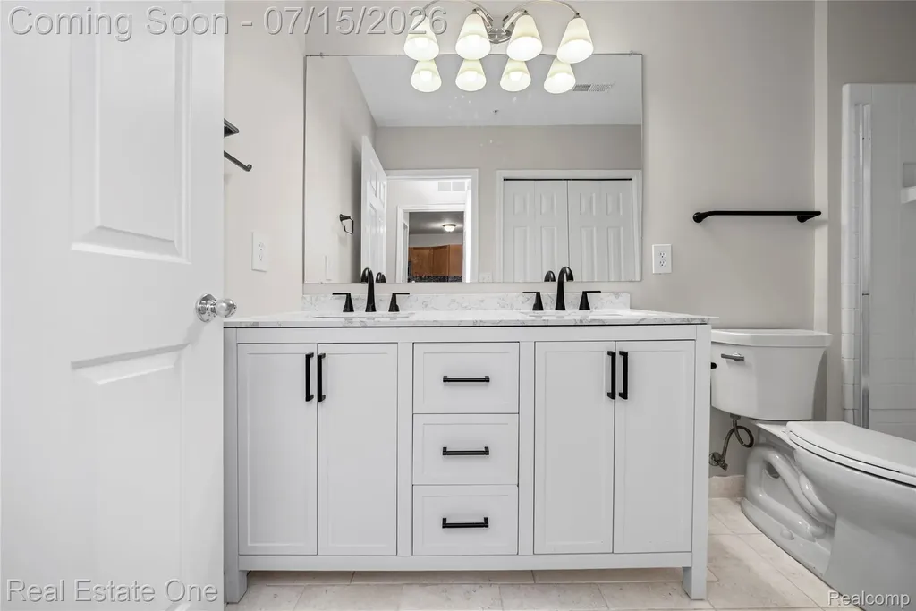 609 Village Lane Milford Village MI 48381