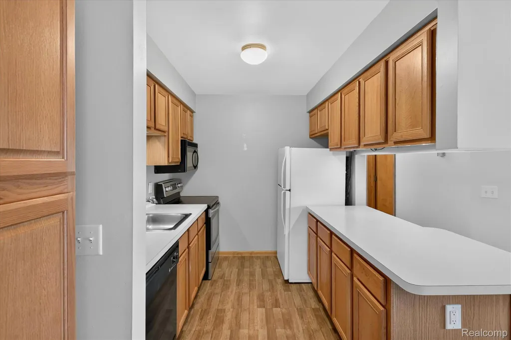 45720 Prairiegrass Court Van Buren Charter Township MI 48111