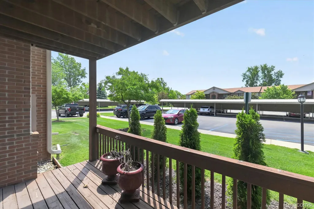 45720 Prairiegrass Court Van Buren Charter Township MI 48111