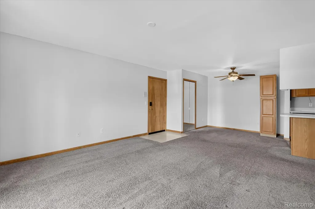 45720 Prairiegrass Court Van Buren Charter Township MI 48111
