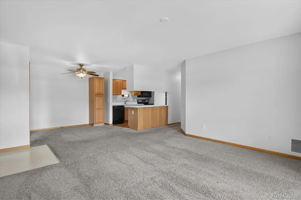45720 Prairiegrass Court Van Buren Charter Township MI 48111