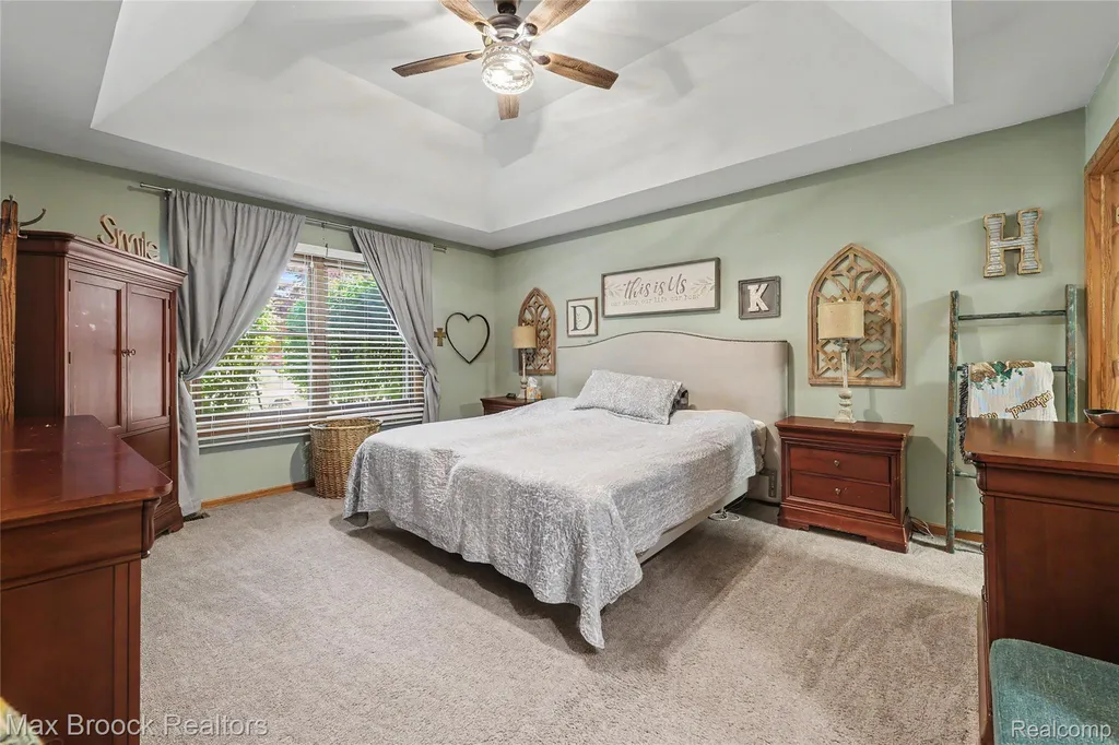 14088 Glenwood Drive Shelby Charter Township MI 48315