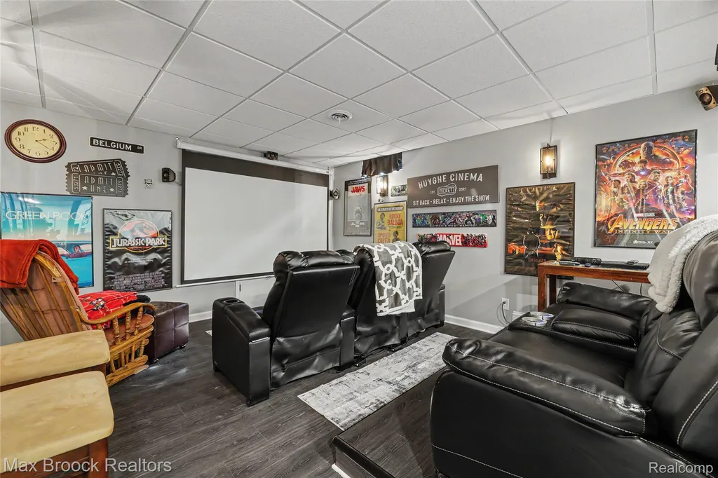 14088 Glenwood Drive Shelby Charter Township MI 48315