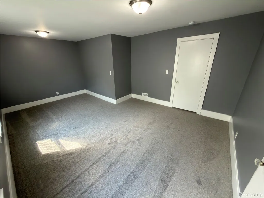 15 Forest Street River Rouge City MI 48218