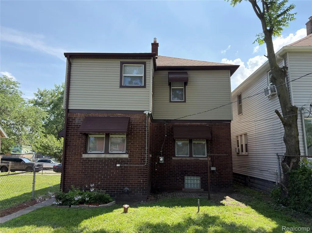 15 Forest Street River Rouge City MI 48218