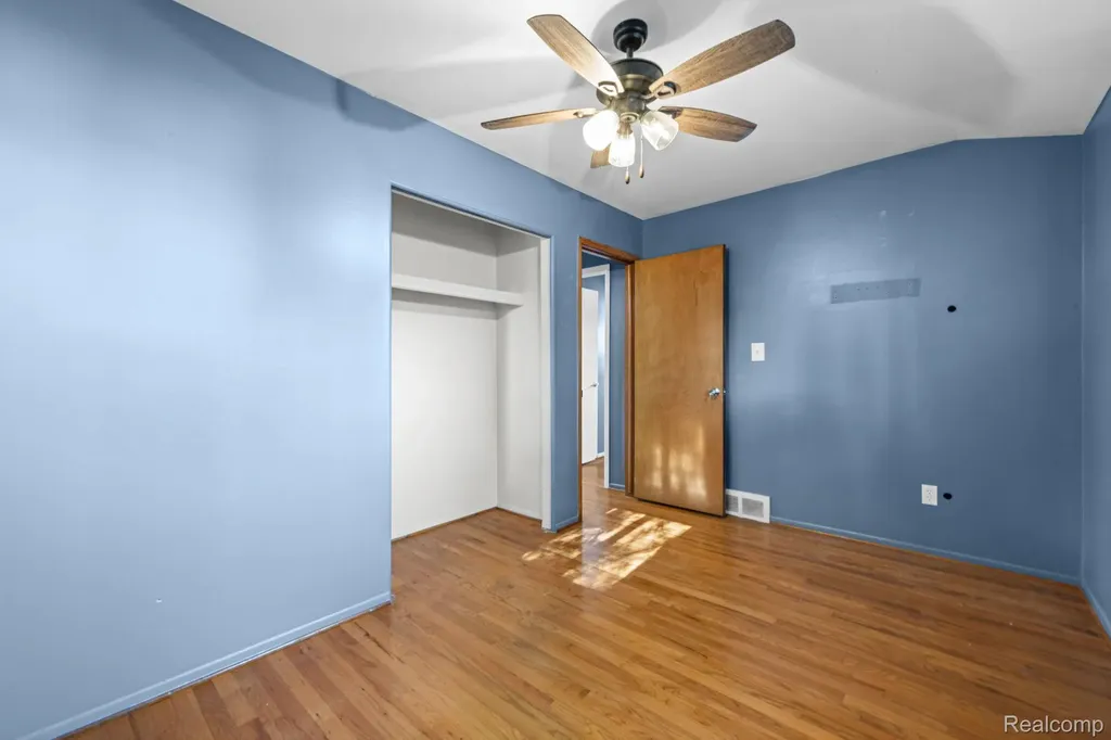 13024 Orange Street Southgate City MI 48195