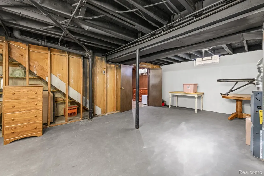 13024 Orange Street Southgate City MI 48195