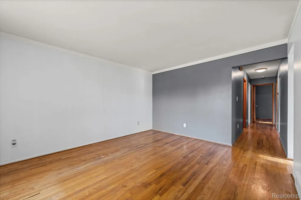 13024 Orange Street Southgate City MI 48195