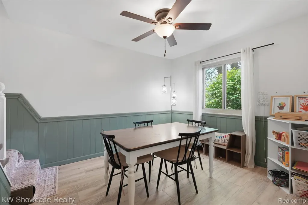 2441 Amelia Highland Charter Township MI 48356