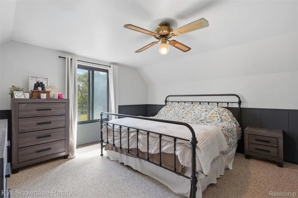 2441 Amelia Highland Charter Township MI 48356