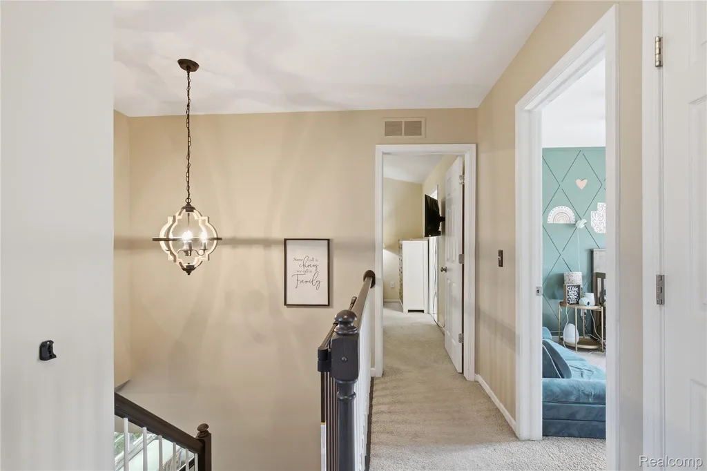 1817 Deer View Court Hartland Township MI 48843