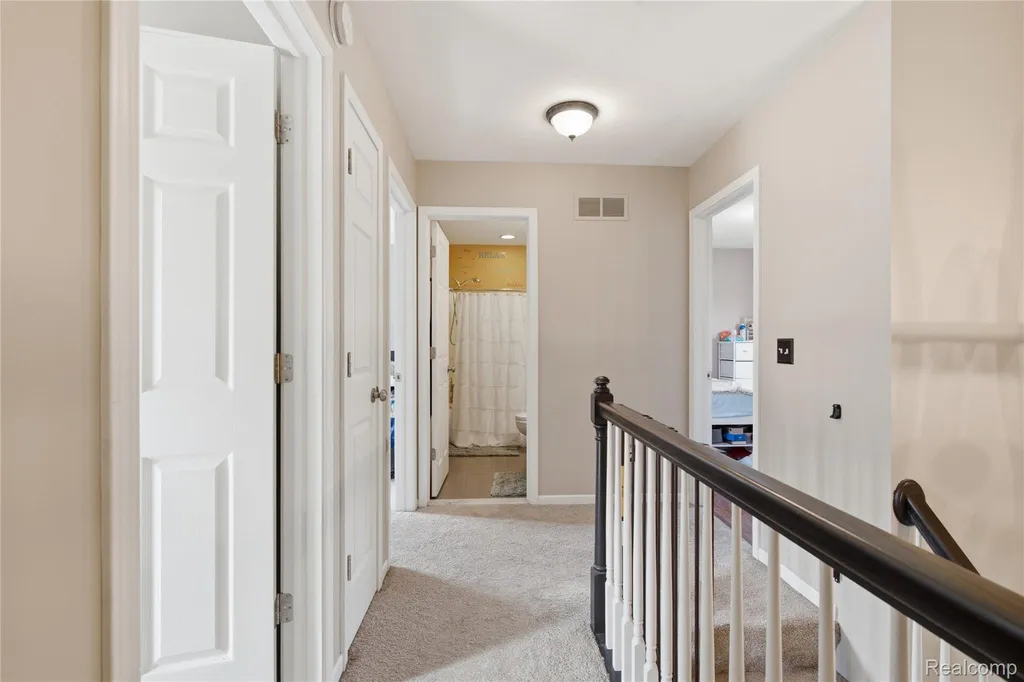 1817 Deer View Court Hartland Township MI 48843