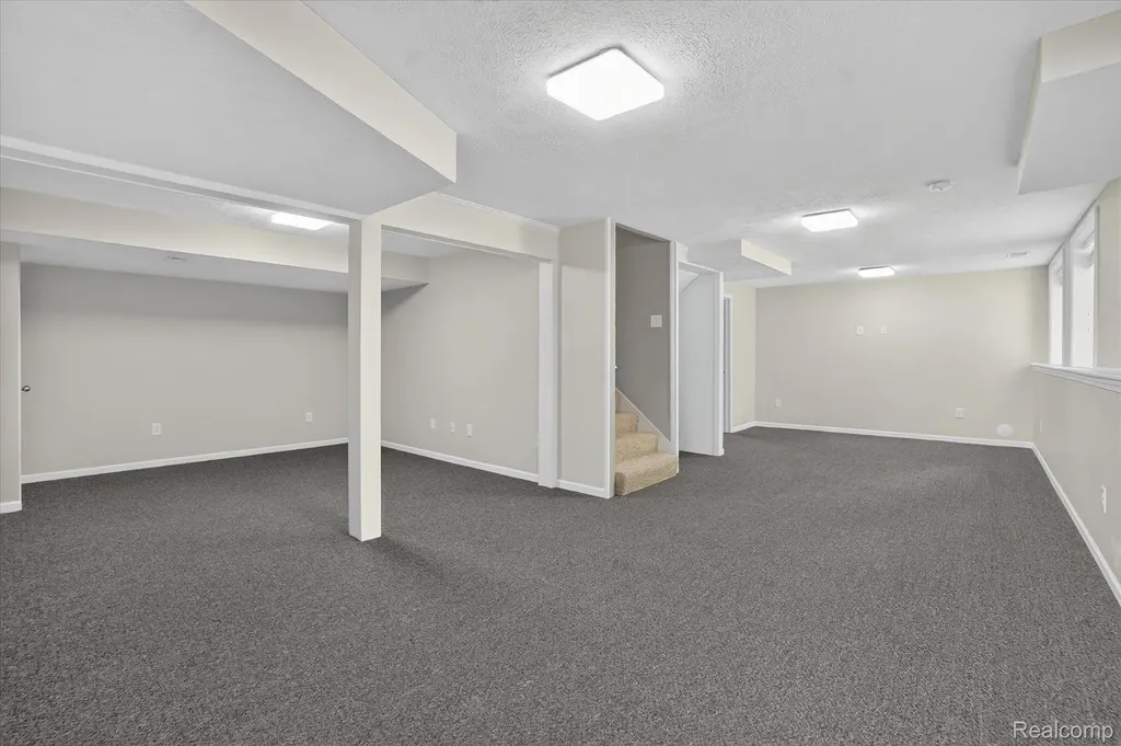 5677 Cartago Drive Delhi Charter Township MI 48911