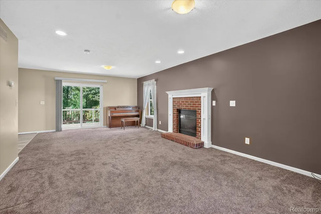 5677 Cartago Drive Delhi Charter Township MI 48911