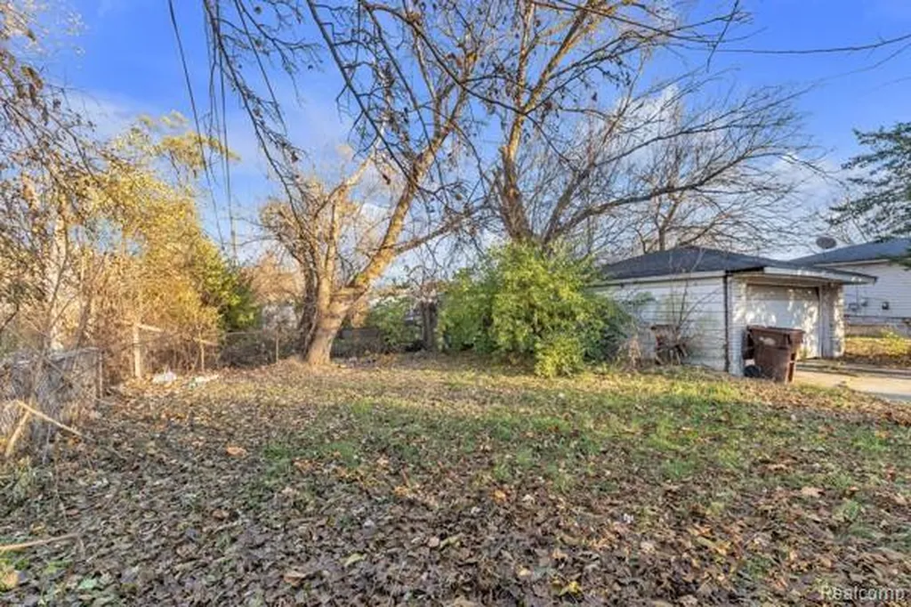 26772 Colgate Street Inkster City MI 48141