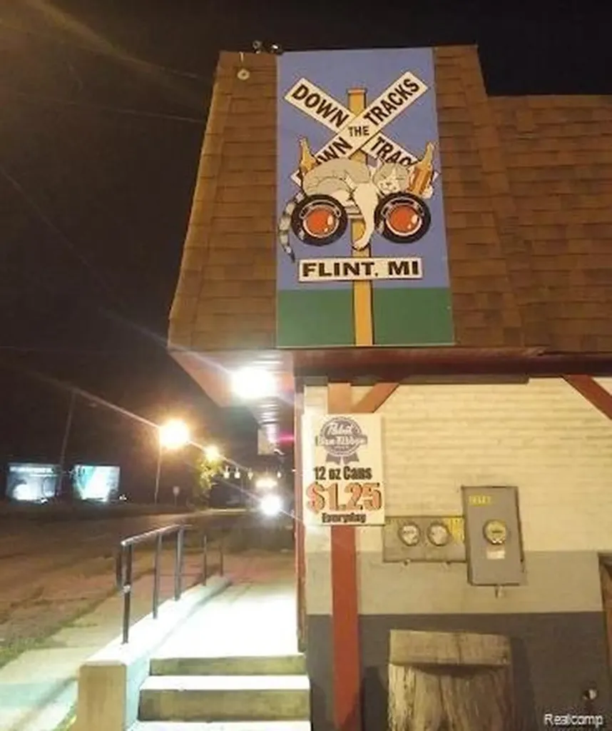 2310 W Court Street Flint City MI 48503