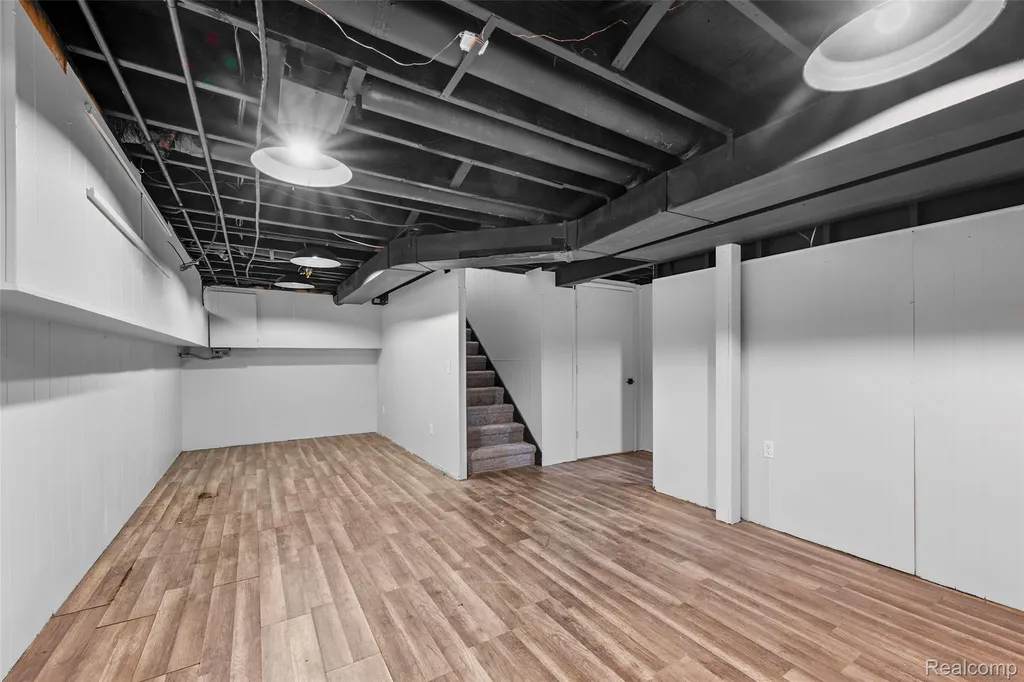 13404 Sequoia Lane Green Oak Township MI 48178