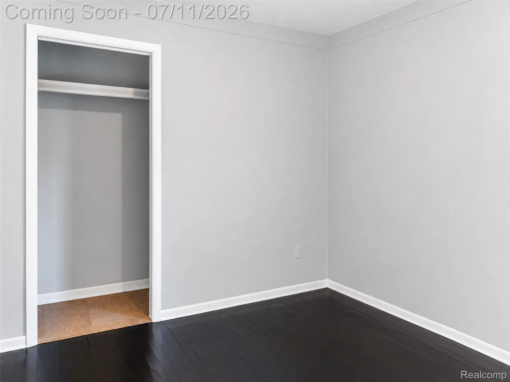 4855 Hatchery Road Waterford Charter Township MI 48329