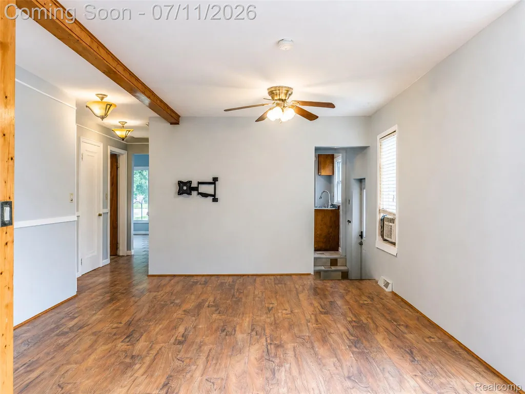 4855 Hatchery Road Waterford Charter Township MI 48329