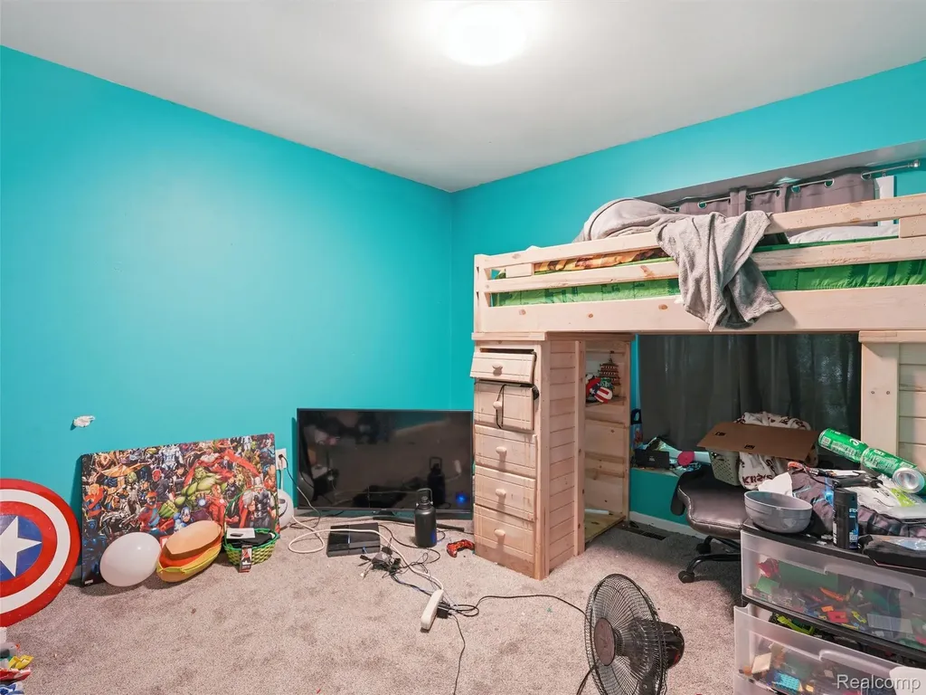 2435 E M 36 Hamburg Township MI 48169