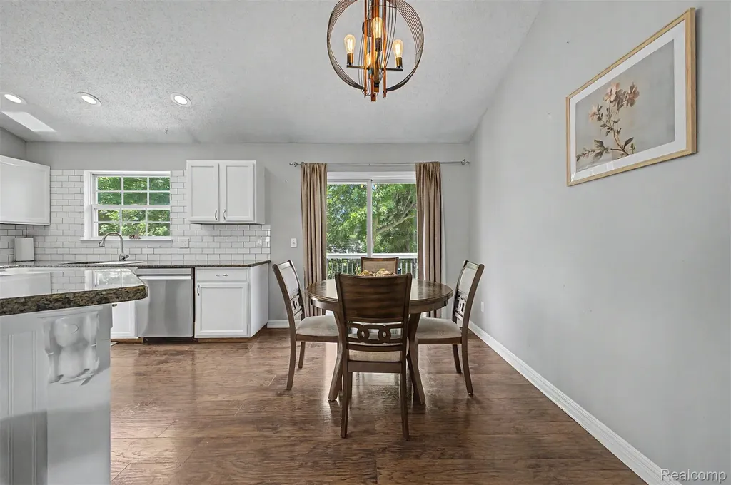 6400 Lake Meadow Drive Waterford Charter Township MI 48327