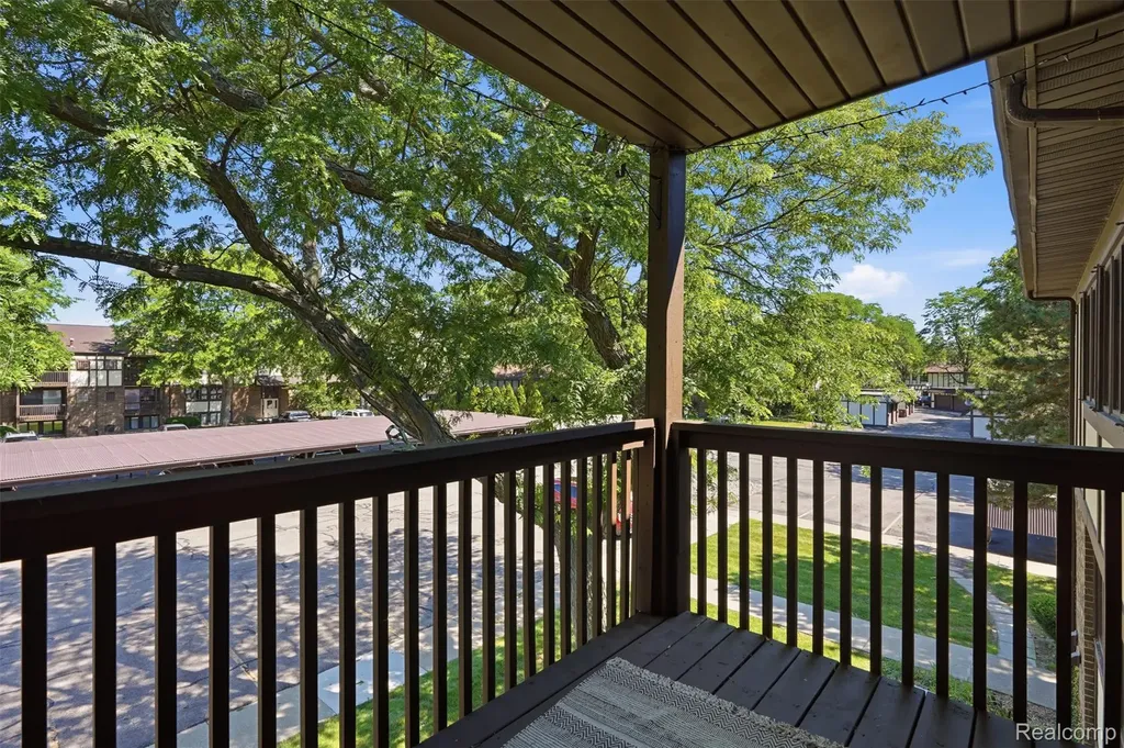 6160 Innkeepers Court Meridian Charter Township MI 48823