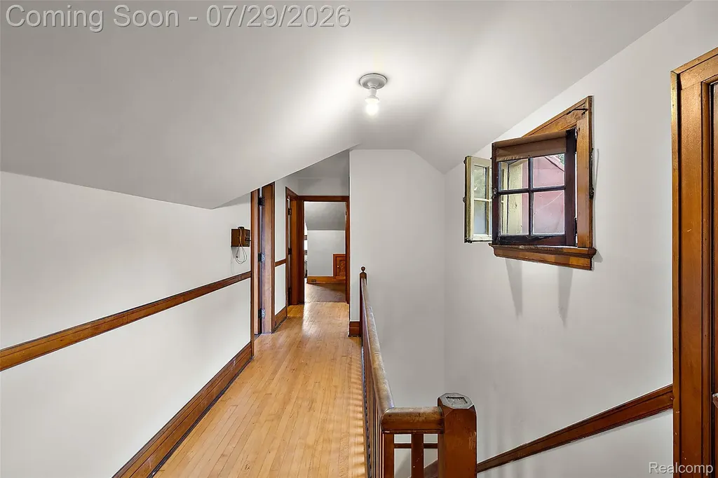 610 W Boston Boulevard Detroit City MI 48202