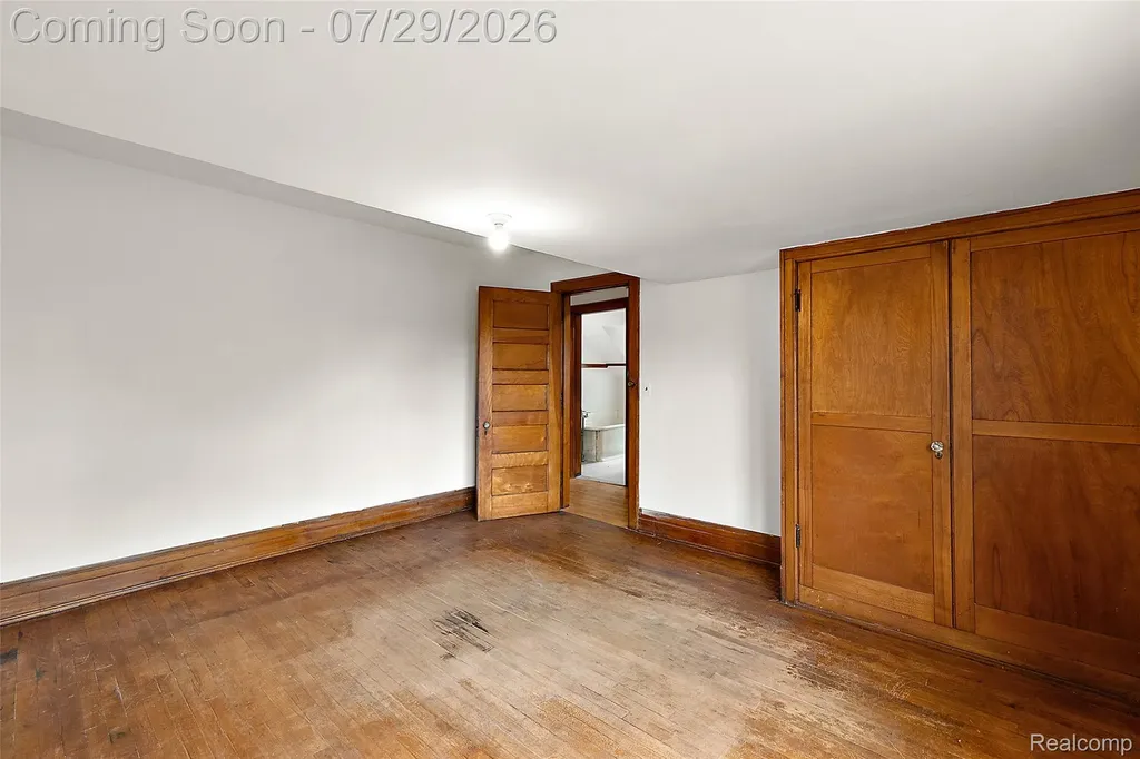 610 W Boston Boulevard Detroit City MI 48202