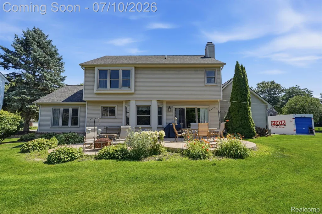 4110 Castlewood Drive Wixom City MI 48393