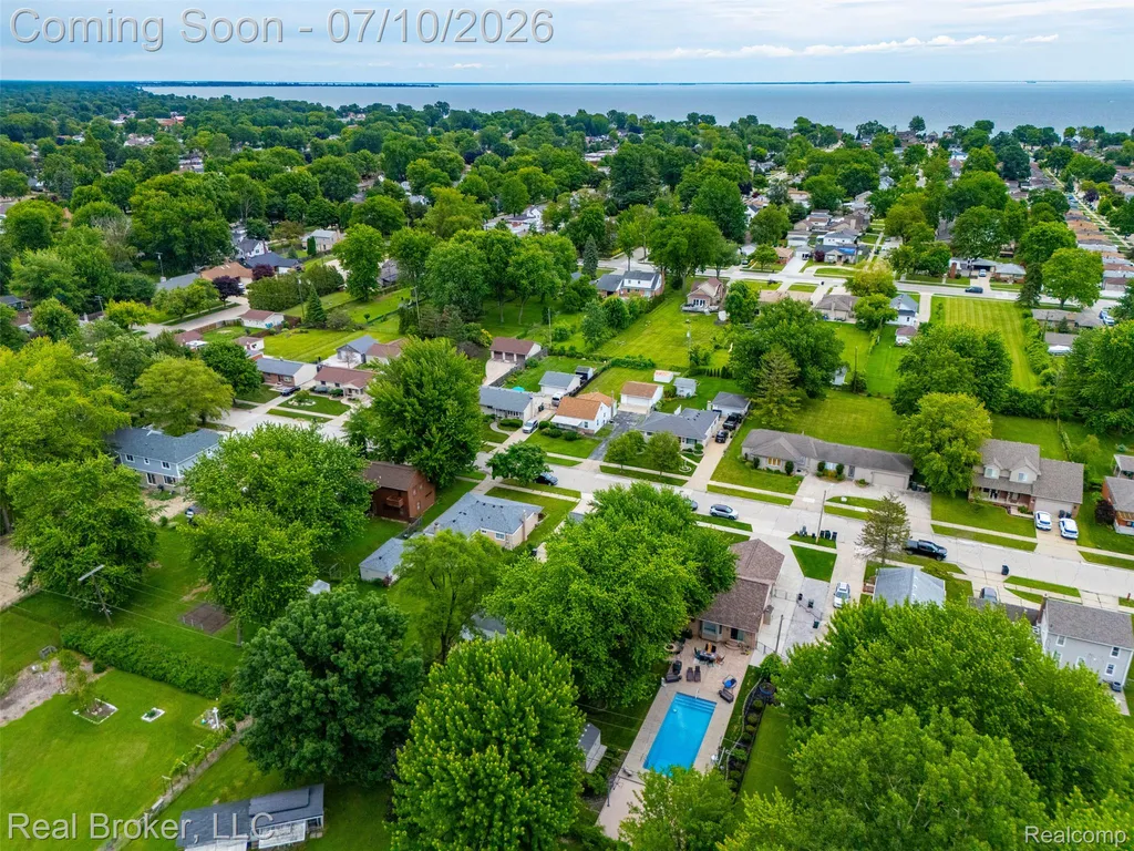 29801 Gloria Street St. Clair Shores City MI 48082
