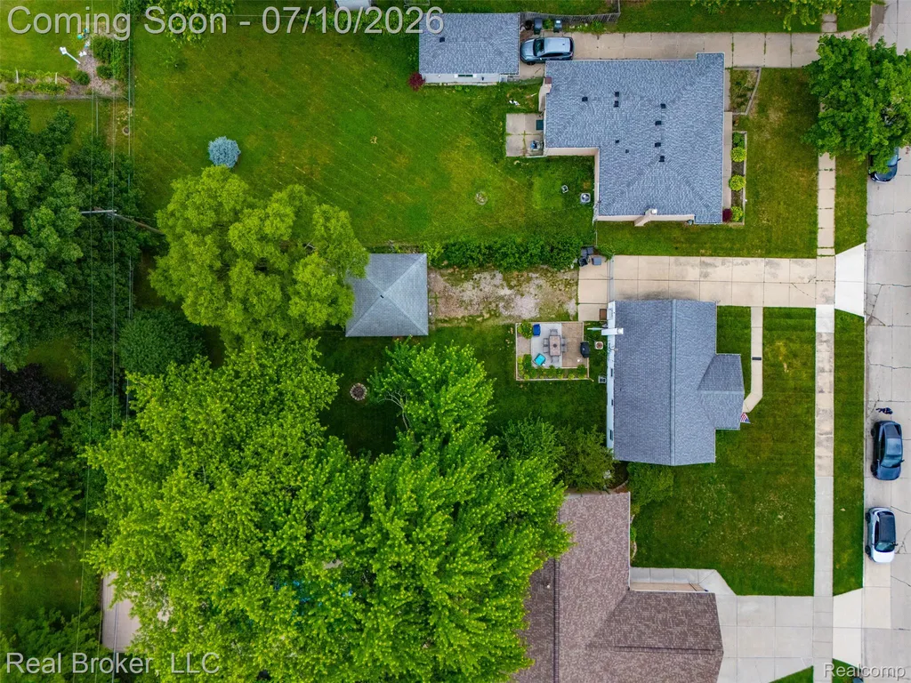 29801 Gloria Street St. Clair Shores City MI 48082