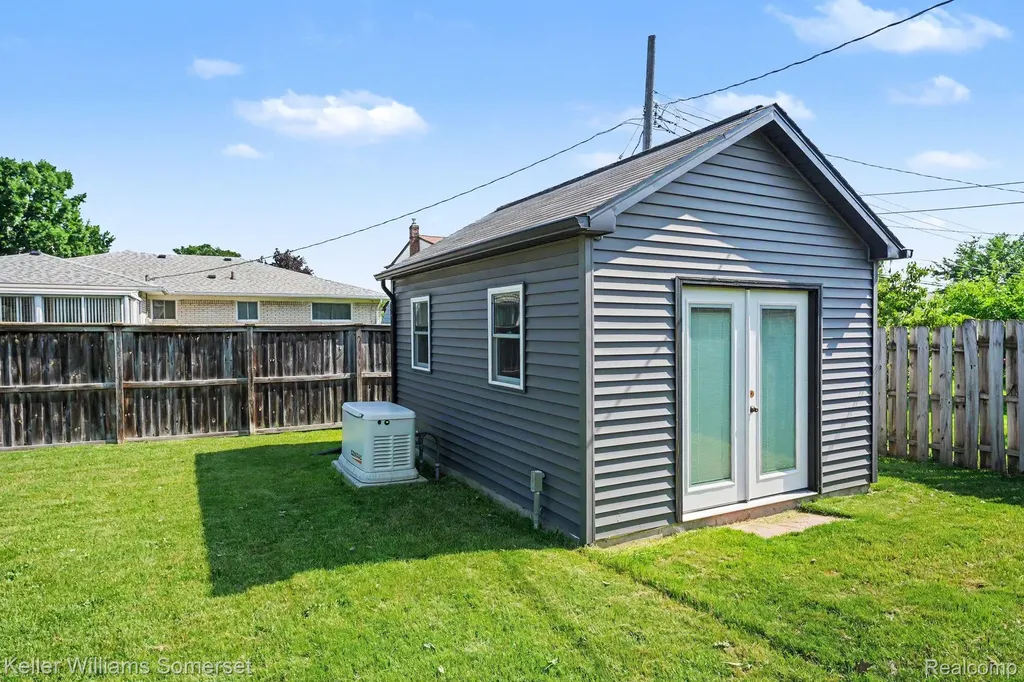 4023 Anthony Drive Sterling Heights City MI 48310