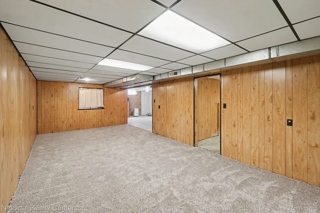 1800 Kingston Drive Putnam Township MI 48169