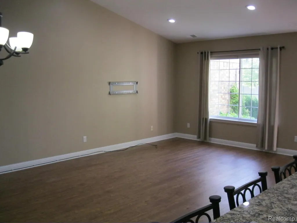 138 Countryside Lane Highland Charter Township MI 48357