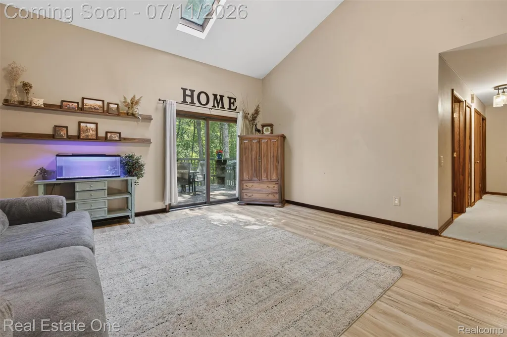 310 S Van Road Groveland Township MI 48442