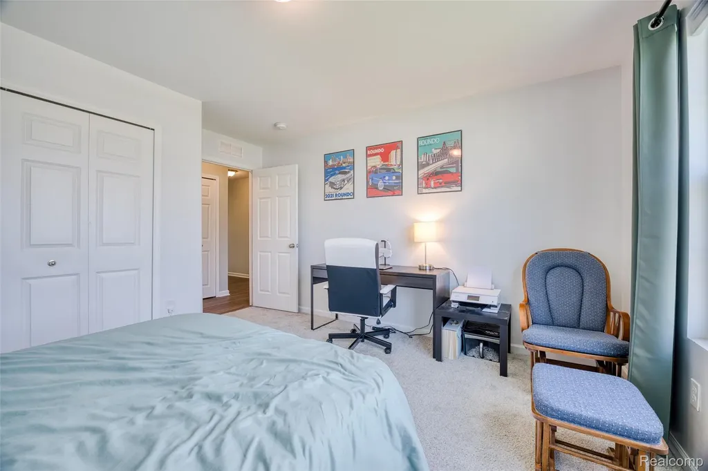 10125 Swan Lake Circle Ypsilanti Charter Township MI 48197