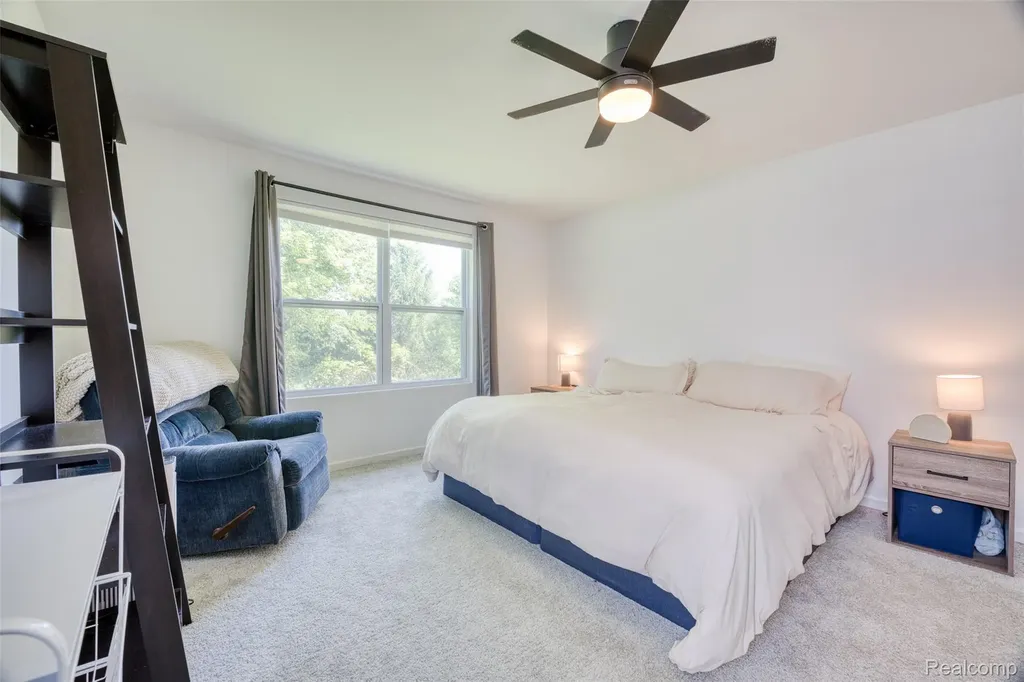 10125 Swan Lake Circle Ypsilanti Charter Township MI 48197