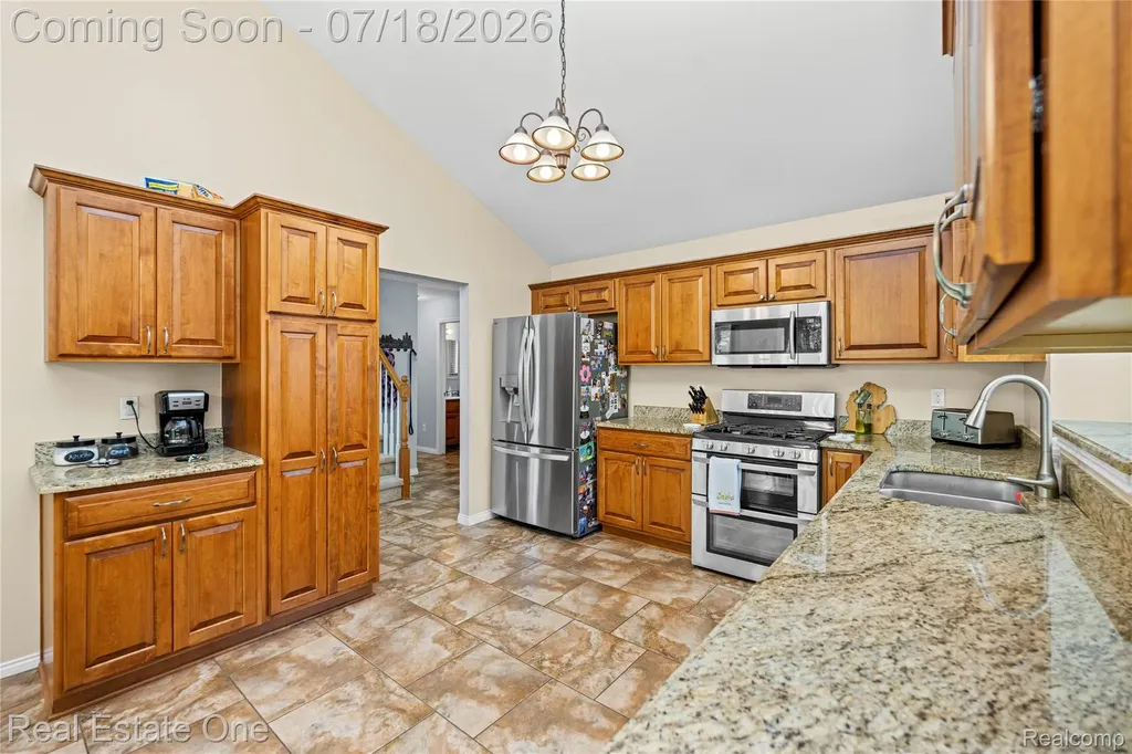 21053 Oak Ridge Drive Clinton Charter Township MI 48036