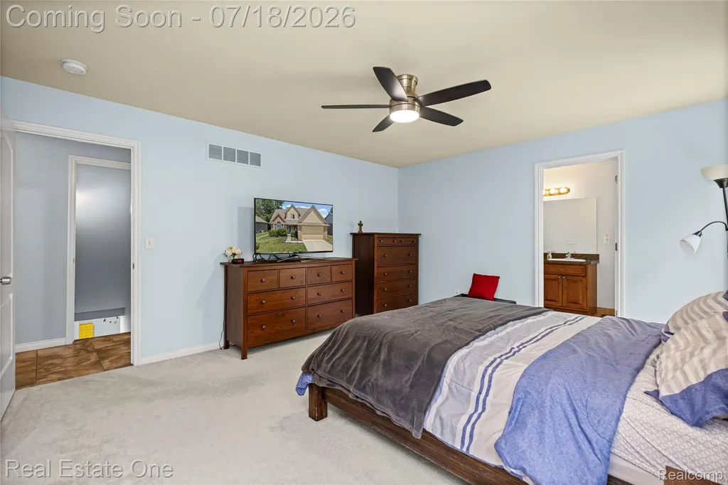 21053 Oak Ridge Drive Clinton Charter Township MI 48036