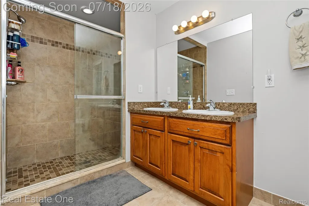 21053 Oak Ridge Drive Clinton Charter Township MI 48036