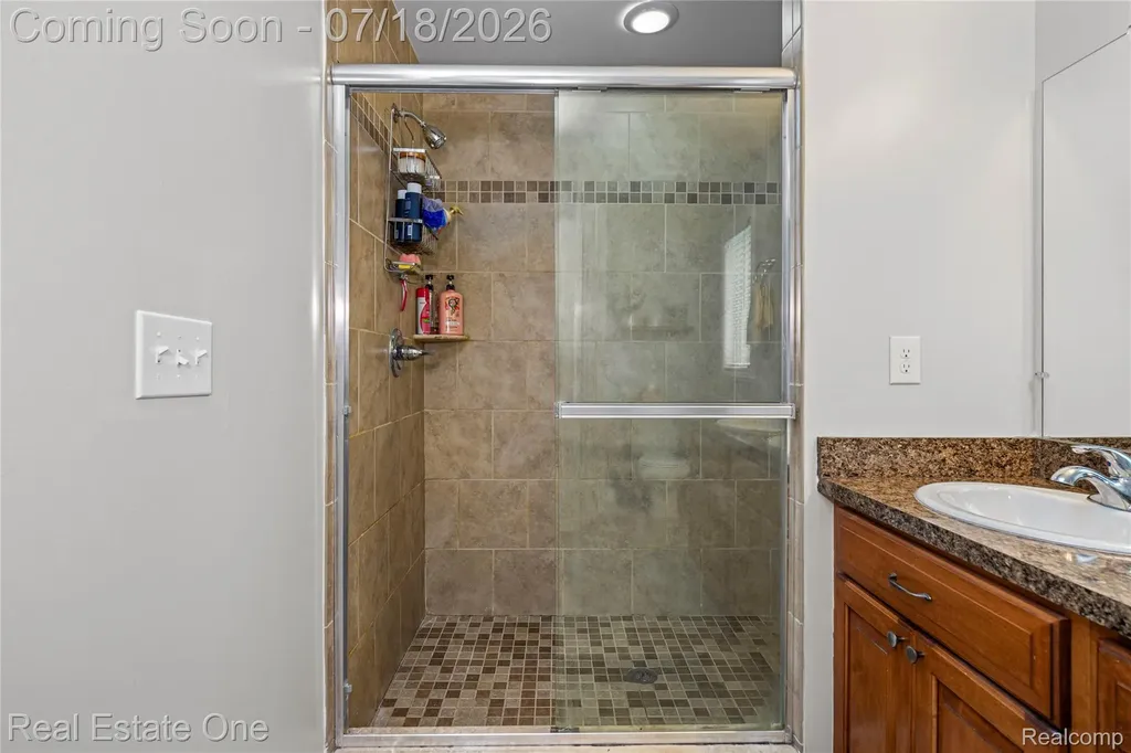 21053 Oak Ridge Drive Clinton Charter Township MI 48036