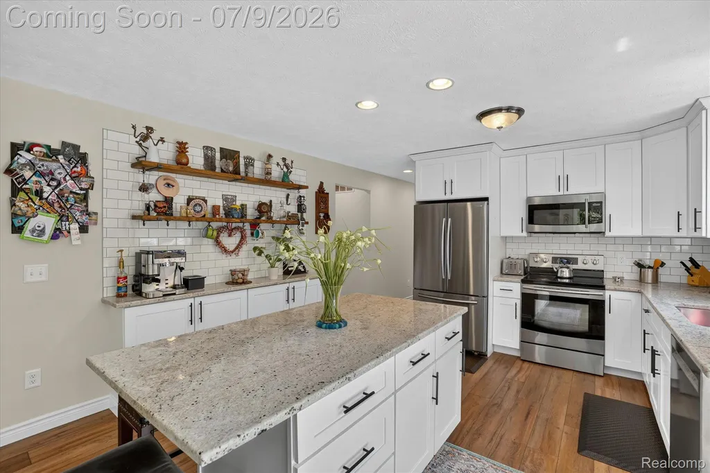 7071 W Grand River Road Handy Township MI 48836