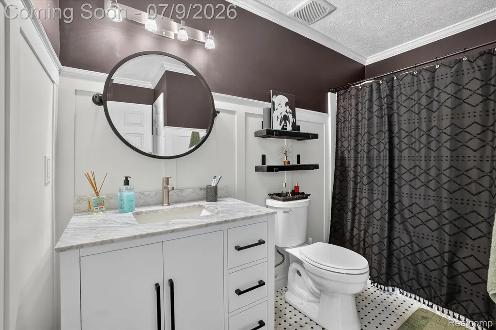 7071 W Grand River Road Handy Township MI 48836